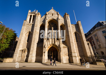 Leeds Cattedrale cattolica romana, sulla giunzione di Cookridge Street e Great George Street, fu costruito tra il 1901-1904. Foto Stock