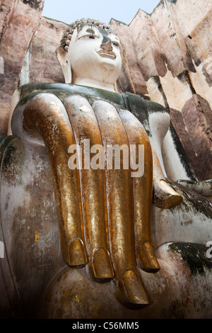 Wat Si Chum, Sukhothai, Thailandia Foto Stock