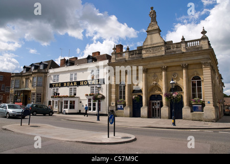 The Bear Hotel e Corn Exchange, Devizes Wiltshire, Inghilterra REGNO UNITO Foto Stock