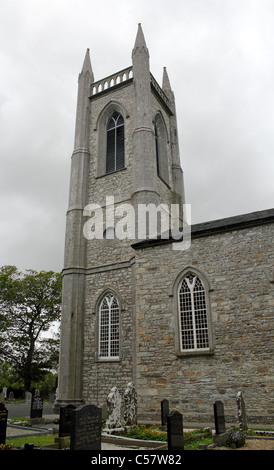 San Colombano è la Chiesa, Drumcliffe, nella contea di Sligo, Irlanda. Il poeta W.B. Yeats è sepolto nel cimitero. Foto Stock