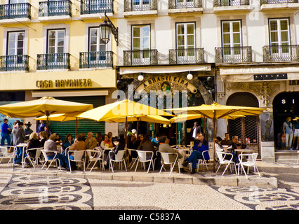 Il Café A Brasileira - Lisbona, Portogallo Foto Stock