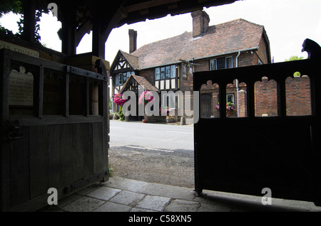 Il Re Enrico VIII V111 Inn, un tipico paese di lingua inglese pub di Hever, Kent England. Foto Stock