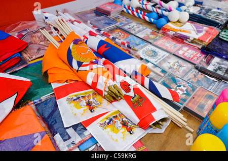 Ulster/Irlanda del Nord prodotti di marca in vendita in una fase di stallo in una strada parte il 11 luglio per celebrare Orangefest Foto Stock