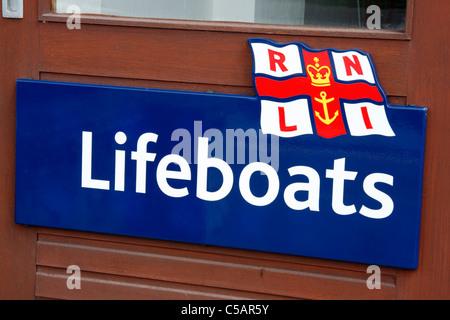 RNLI Royal National scialuppa di salvataggio istituzione segno Foto Stock