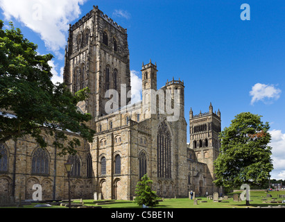 La Cattedrale di Durham dal palazzo verde, County Durham, North East England, Regno Unito Foto Stock