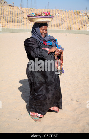 Donne nubiano, Isola di Sehel vicino a Aswan, Egitto Foto Stock