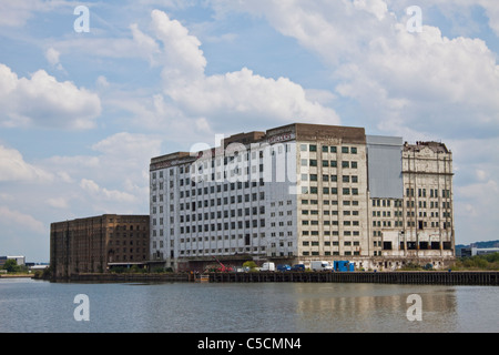 Spillers Millennium Mills Royal Victoria Dock Foto Stock