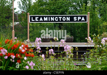 Leamington Spa stazione ferroviaria segno, Warwickshire, Inghilterra, Regno Unito Foto Stock