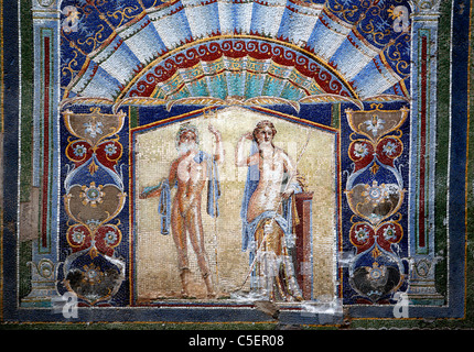 Nettuno e Anfitrite, parete mosaico in casa numero 22, Herculanum (Ercolano), Napoli, campania, Italy Foto Stock