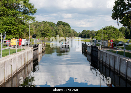 St. Johns distretto di acqua Burrell Lock e sfioratore della diga Leesburg, Florida Foto Stock