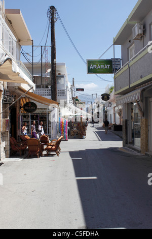 Il centro di villaggio di Kardamena. KOS Foto Stock