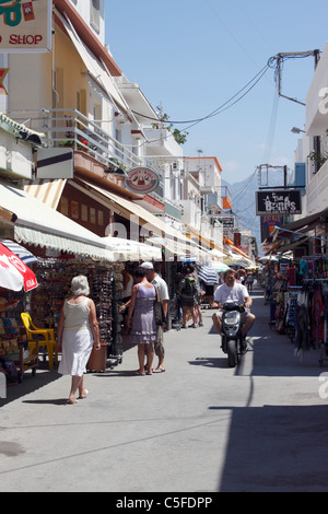 Il centro di villaggio di Kardamena. KOS Foto Stock
