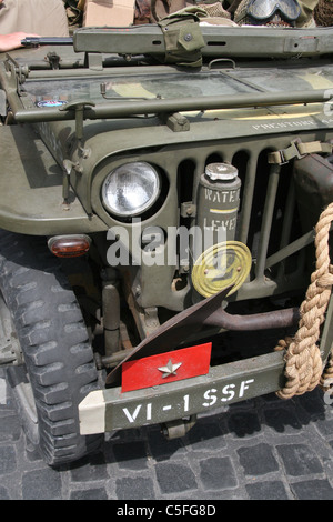 La seconda guerra mondiale la liberazione di Roma ri emanazione parade 4 giugno 1944, Roma, Italia 2011 Foto Stock