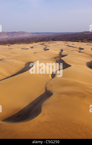 Le dune di sabbia in Suguta Valley, Kenya Foto Stock