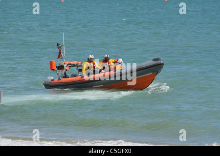 Sandown & Shanklin Inshore scialuppa di salvataggio Foto Stock