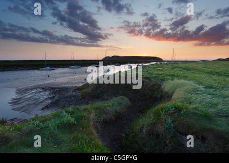 Fiume Ax estuario con Brean giù nella distanza. Nei pressi di salita. Somerset. In Inghilterra. Regno Unito. Foto Stock