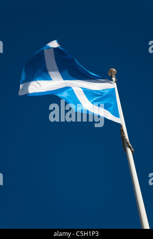 Bandiera di St Andrew (bandiera nazionale della Scozia) Foto Stock