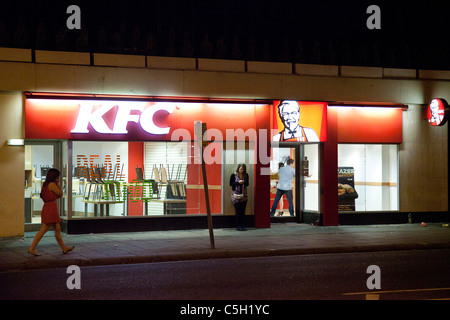 KFC ristorante di notte nel Regno Unito Foto Stock