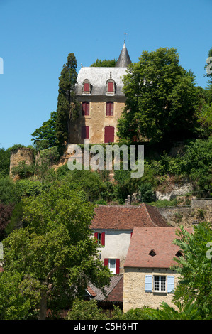 Chateau Limeuil e villaggio Perigord Francia Foto Stock