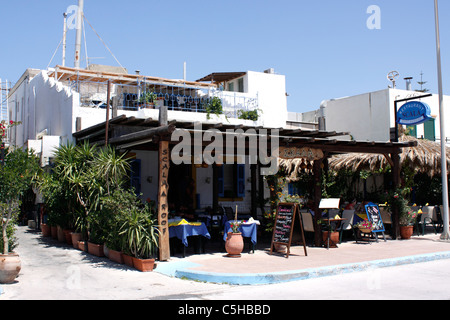 Tradizionale taverna greca a Kardamena sull'isola greca di Kos. Foto Stock