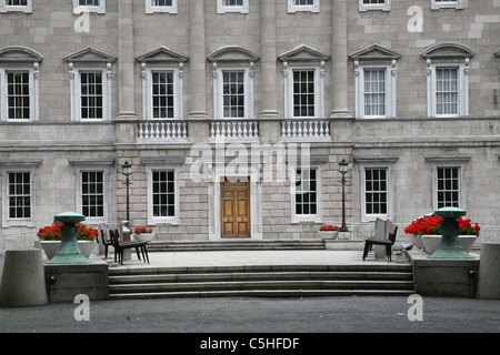 Dail Eireann Governo irlandese edifici su Kildare Street a Dublino Foto Stock