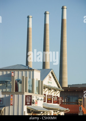 Impianto di alimentazione fumaioli a Morro Bay, California