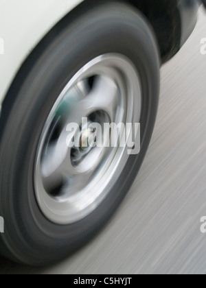 Ruota della vettura a Dacca in Bangladesh Foto Stock