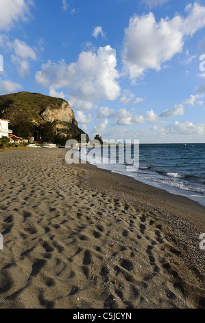 Spiaggia di Oliveri, Sicilia, Italia Foto Stock