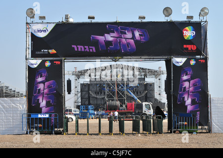 Kochav Nolad (è nata una stella) la versione israeliana dell'idolo americano. Le finali Haifa, Luglio 2011 Foto Stock