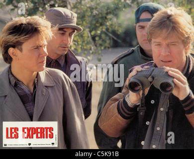 Sneakers Anno: 1992 USA Direttore: Phil Alden Robinson River Phoenix, David Strathairn, Dan Aykroyd, Robert Redford Foto Stock