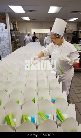 Pranzi gratuiti per i bambini Foto Stock