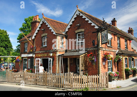 Guardaboschi Arms Pub, Brookley Road, Brockenhurst, New Forest, Hampshire, Regno Unito Foto Stock