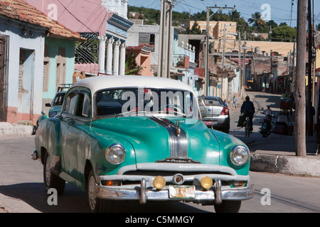 Cuba Trinidad. Pontiac, 1951, 52, o 53. Foto Stock