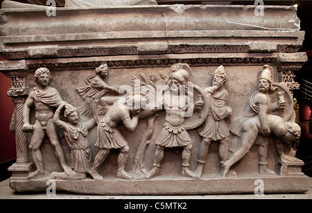 Sarcofago romano Aurelia Botania Demetria 2th II secolo ad Afrodite Parigi che è sconfitto da Menelaos Scene Trojan Guerra Odysseus Foto Stock