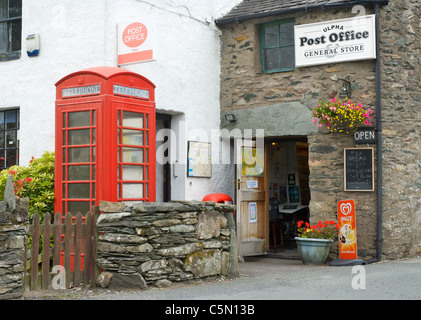 Negozio e ufficio postale nel villaggio di, Ulpha Duddon Valley, Parco Nazionale del Distretto dei Laghi, Cumbria, England Regno Unito Foto Stock