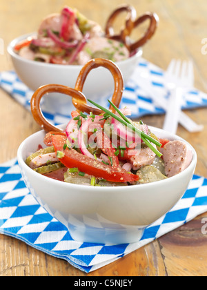 Bavarese insalata di salsiccia Foto Stock