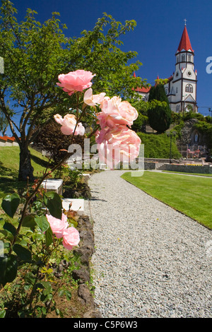 La chiesa, Puerto Varas, Distretto dei Laghi, Cile, Sud America Foto Stock