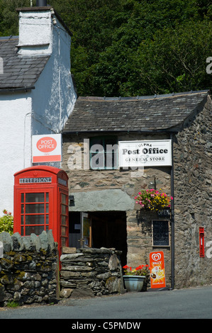 Negozio di paese e Post Office,, Ulpha Duddon Valley, Parco Nazionale del Distretto dei Laghi, Cumbria, England Regno Unito Foto Stock