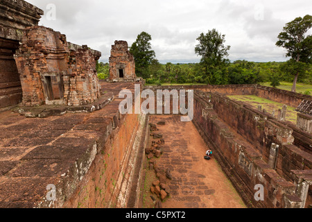 Prasat Pre Rup (girare il corpo), Angkor, Sito Patrimonio Mondiale dell'UNESCO, Siem Reap, Cambogia, sud-est asiatico Foto Stock