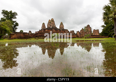Prasat Pre Rup (girare il corpo), Angkor, Sito Patrimonio Mondiale dell'UNESCO, Siem Reap, Cambogia, sud-est asiatico Foto Stock