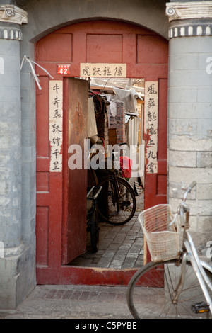 Strade e vicoli dell'Hutong di Pechino, Cina Foto Stock