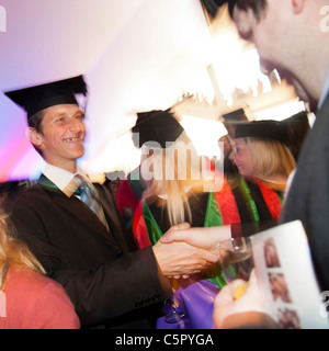 Aberystwyth studenti universitari la laurea sul giorno di graduazione, REGNO UNITO Foto Stock