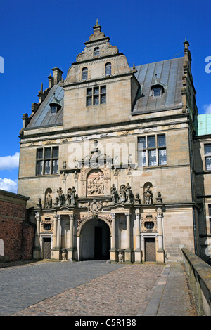 Frederiksborg palace (1602-1620, architetti Hans e Lorents van Steenwinckel), Hillerod, vicino a Copenhagen, Danimarca Foto Stock