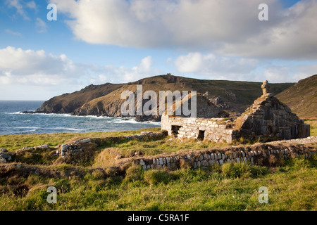 St Helen's oratorio; Cape Cornwall, Regno Unito Foto Stock