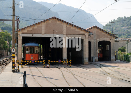 Quella che apparentemente è la più antica stazione ferroviaria nel mondo, Soller, Maiorca, Spagna, Europa Foto Stock