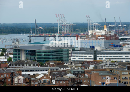Il centro città di Southampton, Inghilterra - Vista sul tetto Foto Stock