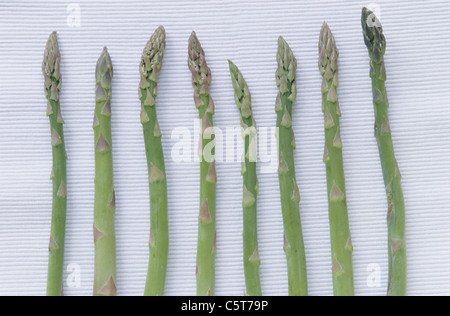 Asparagi verdi, dettaglio Foto Stock