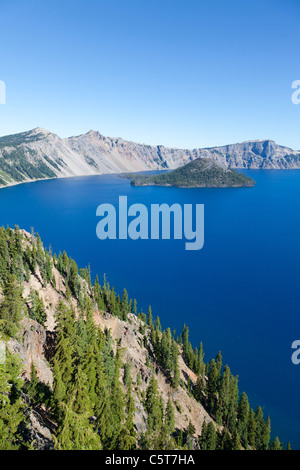 Il cratere del lago ed Wizard Island Oregon USA Foto Stock