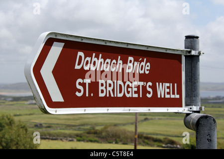 Segno per Santa Brigida (St Brigid's) Beh, Liscannor, County Clare, Irlanda Foto Stock