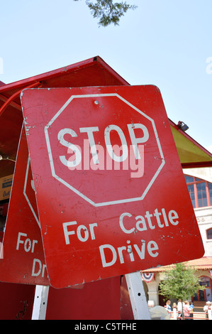 Il segnale di arresto a Stockyards, Fort Worth, Texas, Stati Uniti d'America Foto Stock